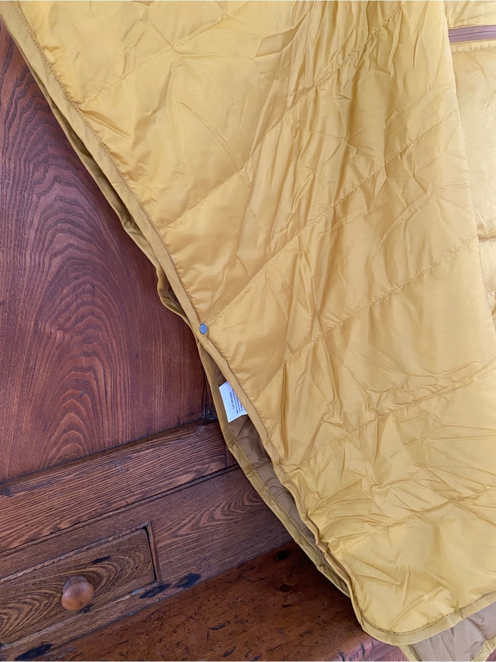 Thermarest Honcho Poncho synthetic insulated hooded mustard gold sample one size - Picture 5 of 7